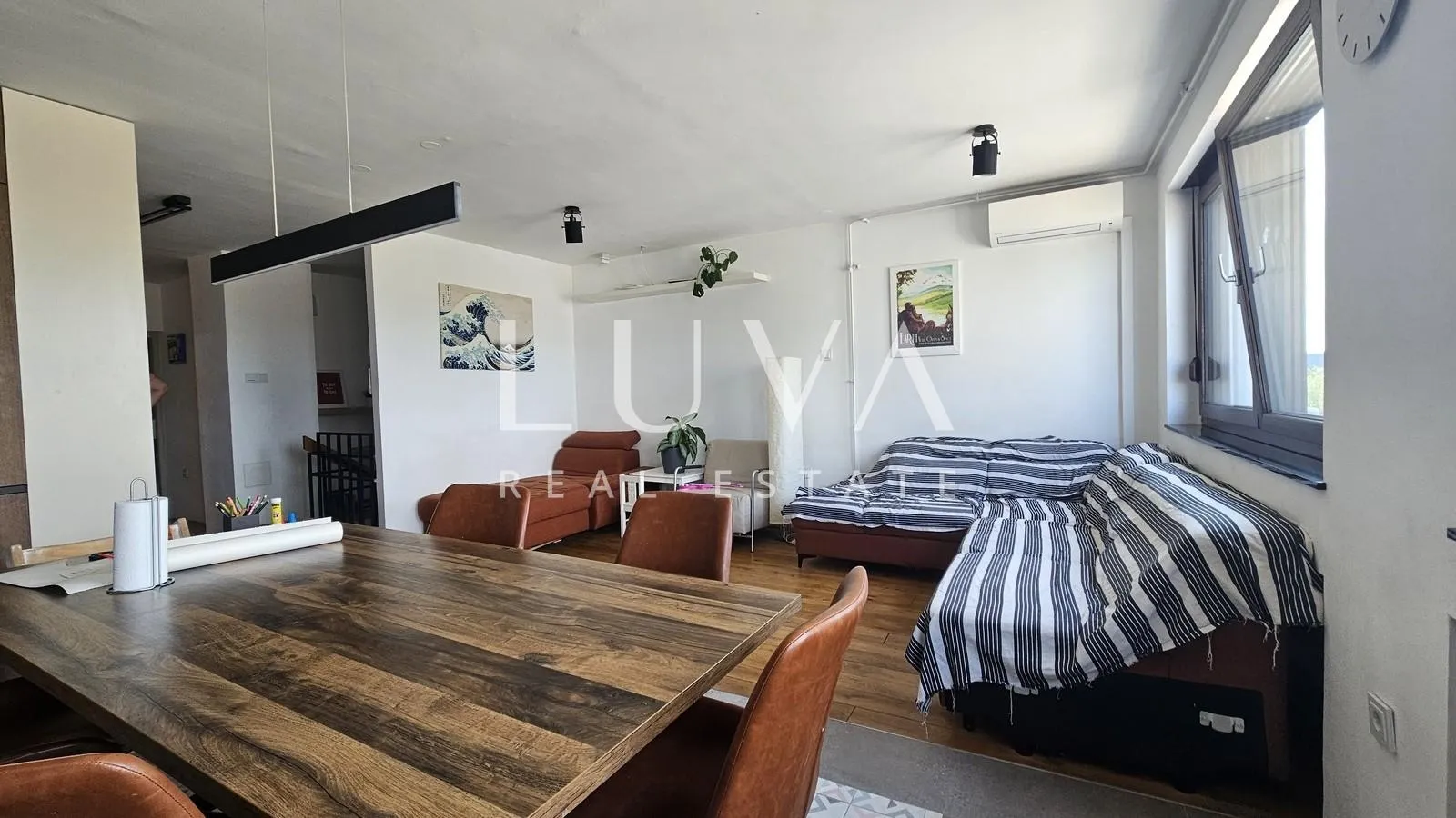 Zagreb, Martinovka, dvoetažni 4s stan 128,50m2 NKP, prodaja