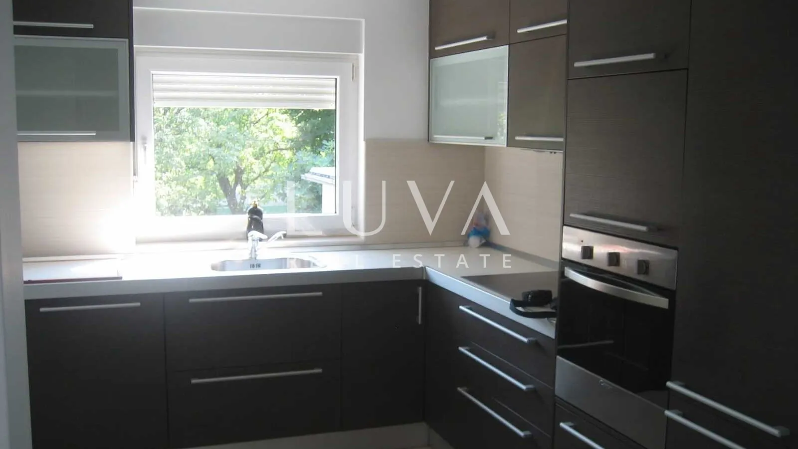 zagreb, mikulići, kuća s pogledom na zagreb, 380 m² - slika 8