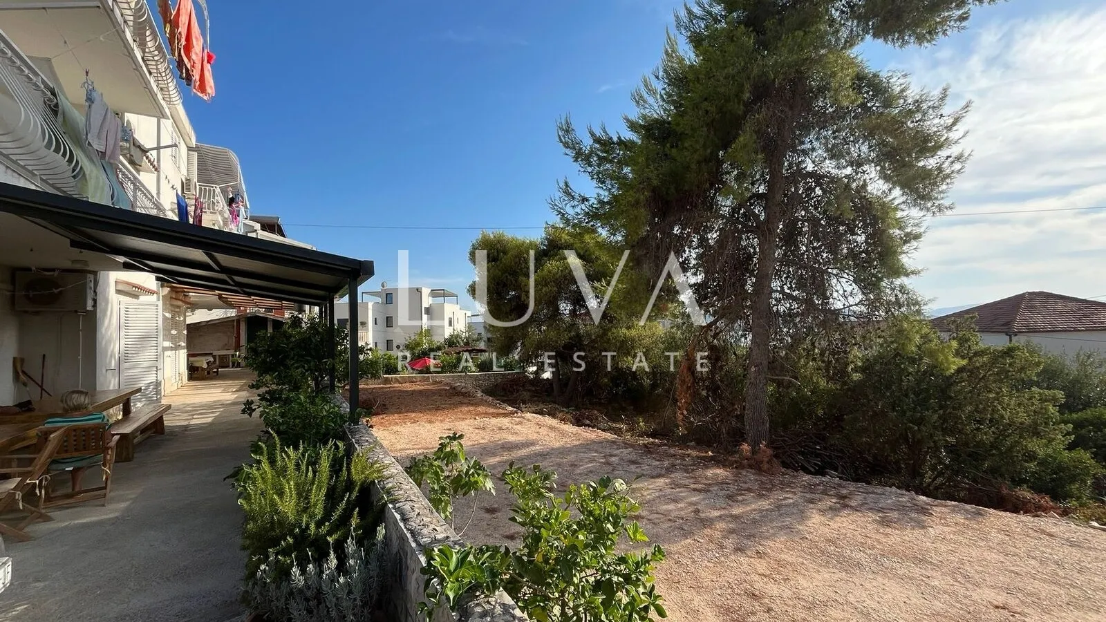 čiovo, apartmanska kuća 540m2 s pogledom na more, prodaja - slika 4