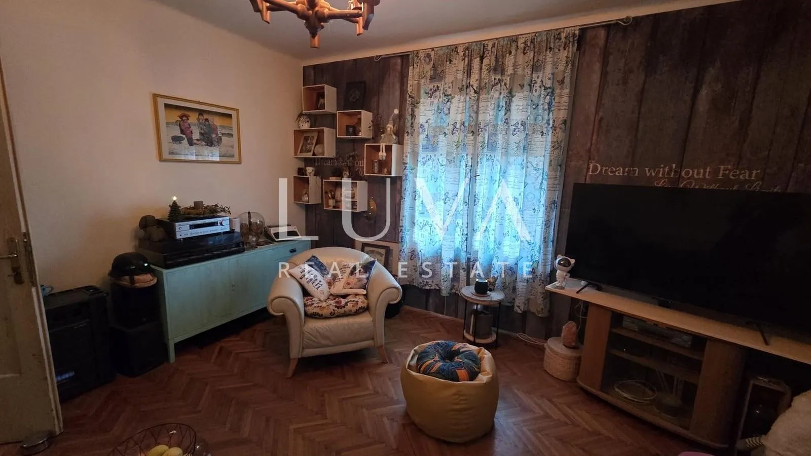 Zagreb, Pantovčak, 3s stan, 73 m2, garaža, za adaptaciju na prodaju