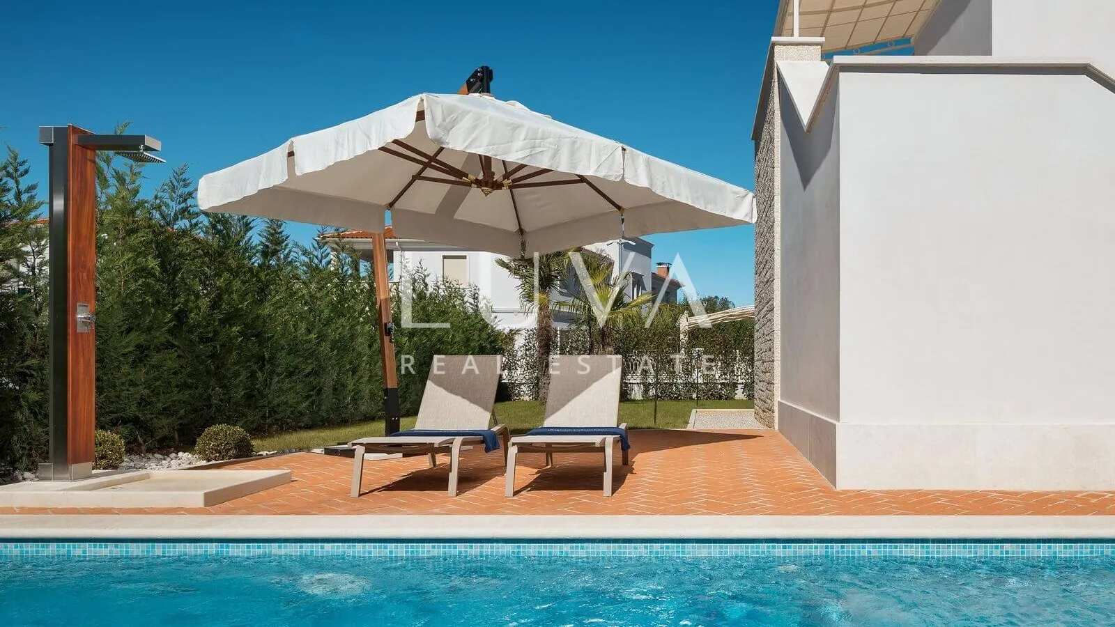 luksuzna vila s bazenom na prodaju, poreč, istra - slika 17