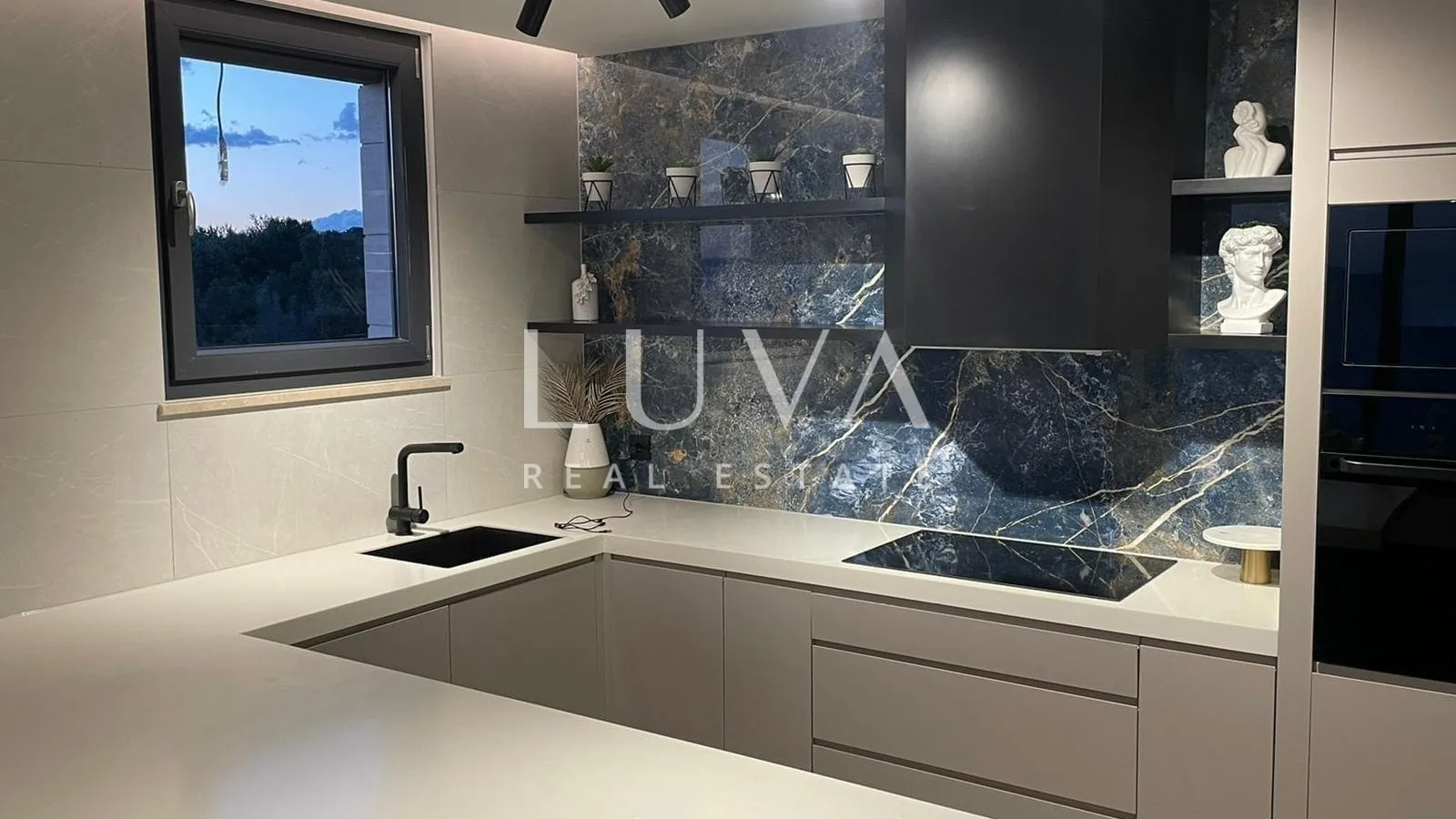 zadar, kožino, prodaja, luksuzni penthouse s bazenom uz more - slika 6
