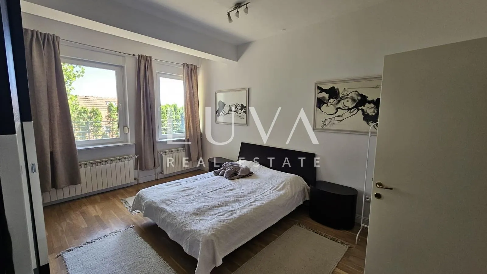 zagreb, gornje prekrižje, luksuzan 4s stan s vrtom i garažom, 230m2 - slika 13