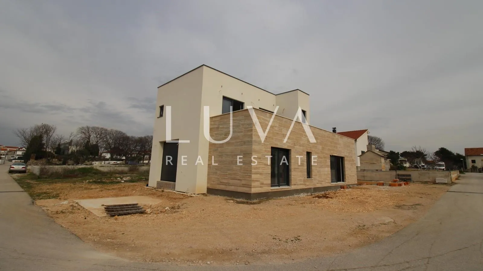 vodice, moderna kuća s bazenom, 176 m2 za prodaju - slika 8