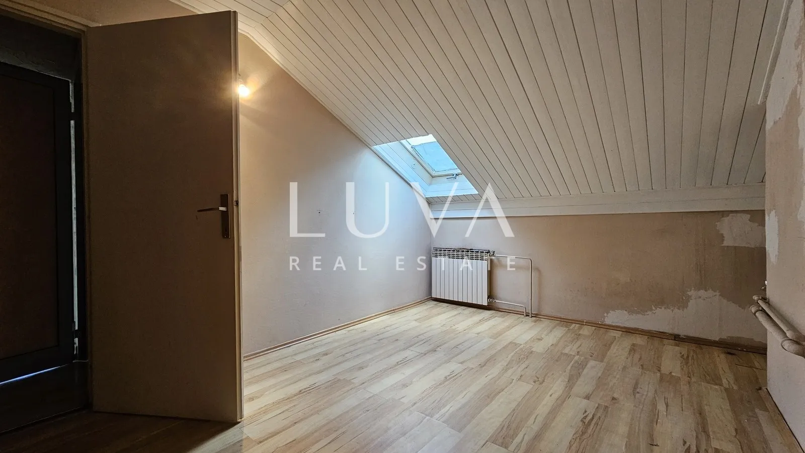 zagreb, kraljevec, obiteljska kuća 260m2 na prodaju - slika 20