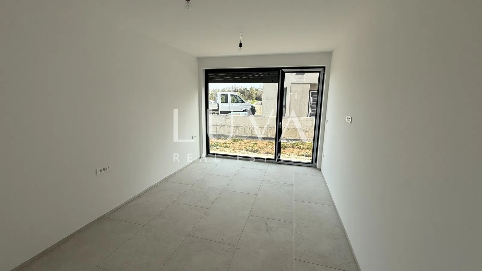 poreč, moderna samostojeća kuća s bazenom i pogledom na more, 233 m² - slika 7