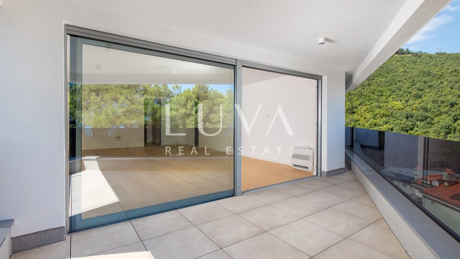 opatija, luksuzna novogradnja s pogledom na more, stan nkp 246,82 m2 - slika 49