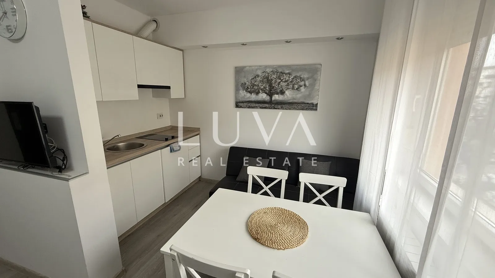zagreb, črnomerec, garsonijera na 2. katu, 27 m² - slika 2
