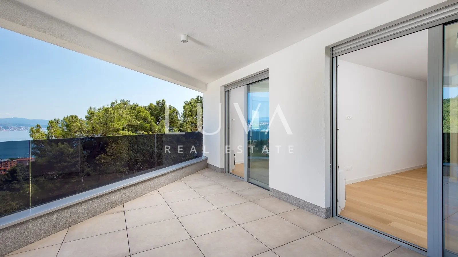 opatija, luksuzna novogradnja s pogledom na more, stan nkp 246,82 m2 - slika 7