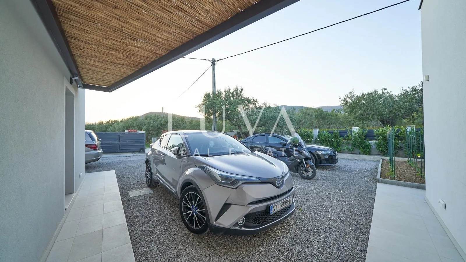 kaštel novi, split, luksuzna kuća s bazenom na prodaju - slika 30