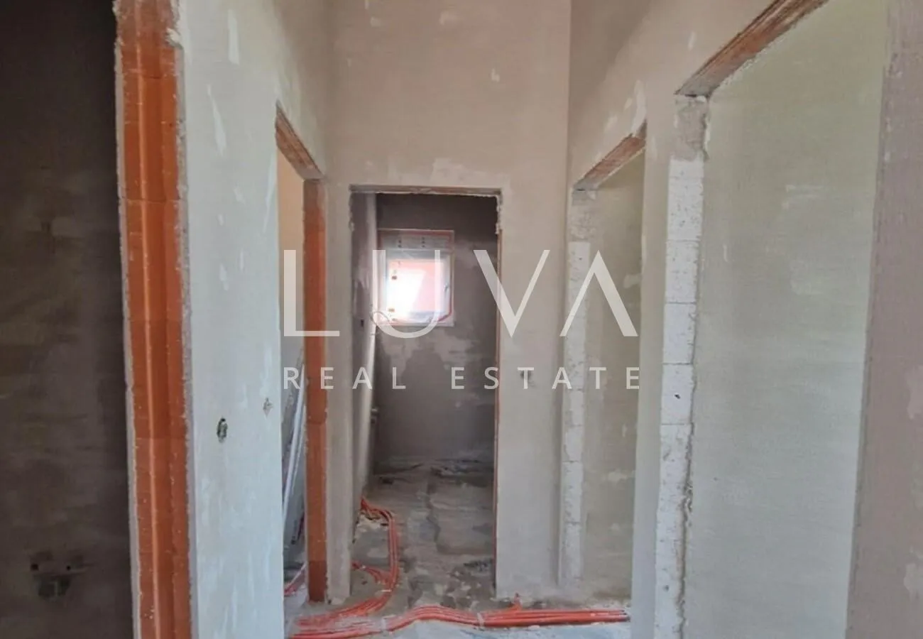 istra, kaštelir, moderna prizemnica, 95 m2 s dvorištem na prodaju - slika 14