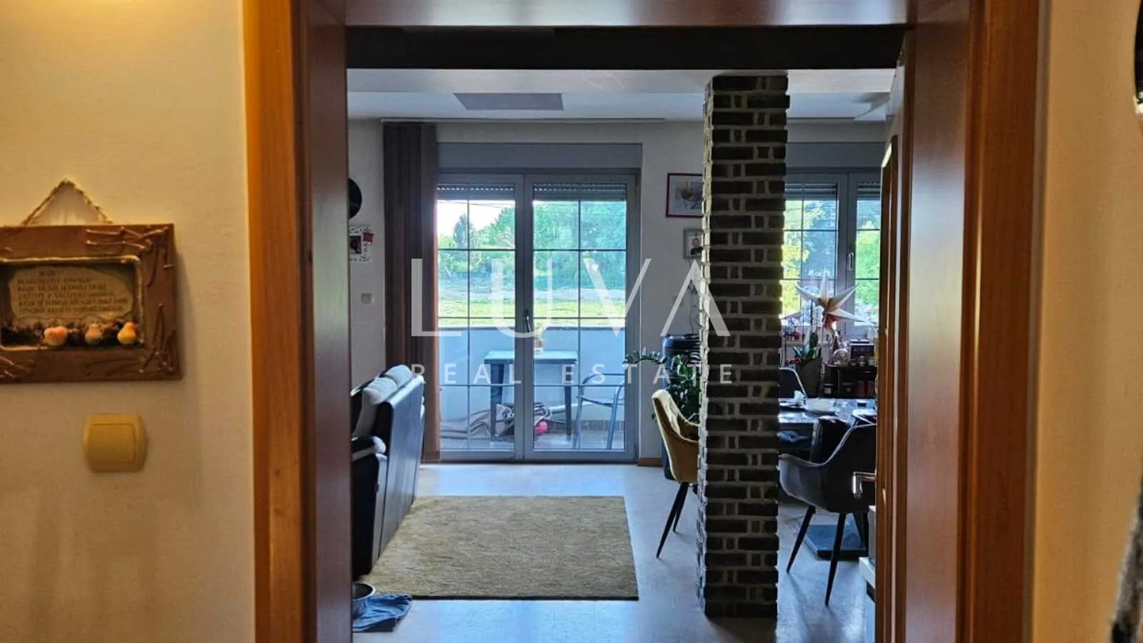 zagreb, vrbani, ugostiteljski objekt s dvoetažnim stanom 450m2 - slika 25