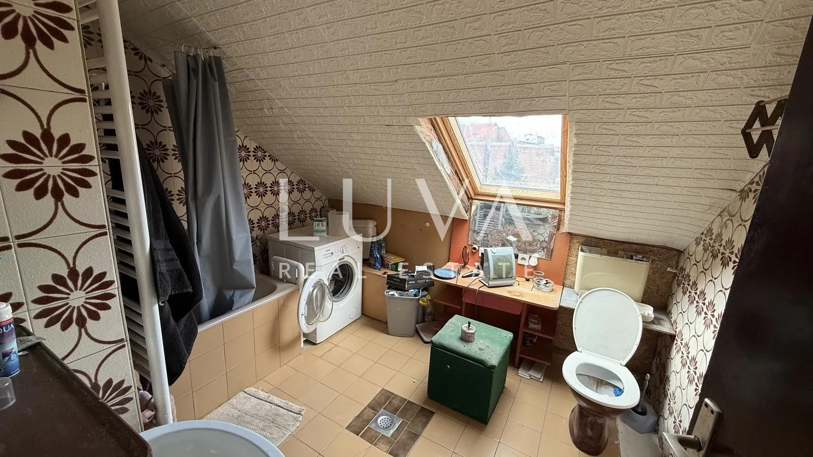 zagreb, britanski trg, 4s stan za renovaciju, 142 m² - slika 8