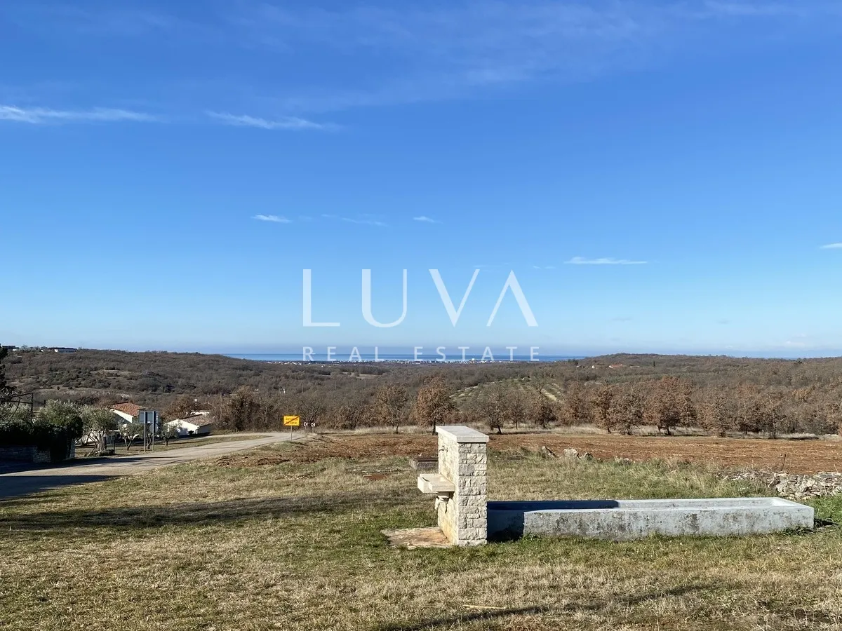 Istra, Buje, građevinsko zemljište 3906 m2 za gradnju vile na prodaju - Kršete, Buje