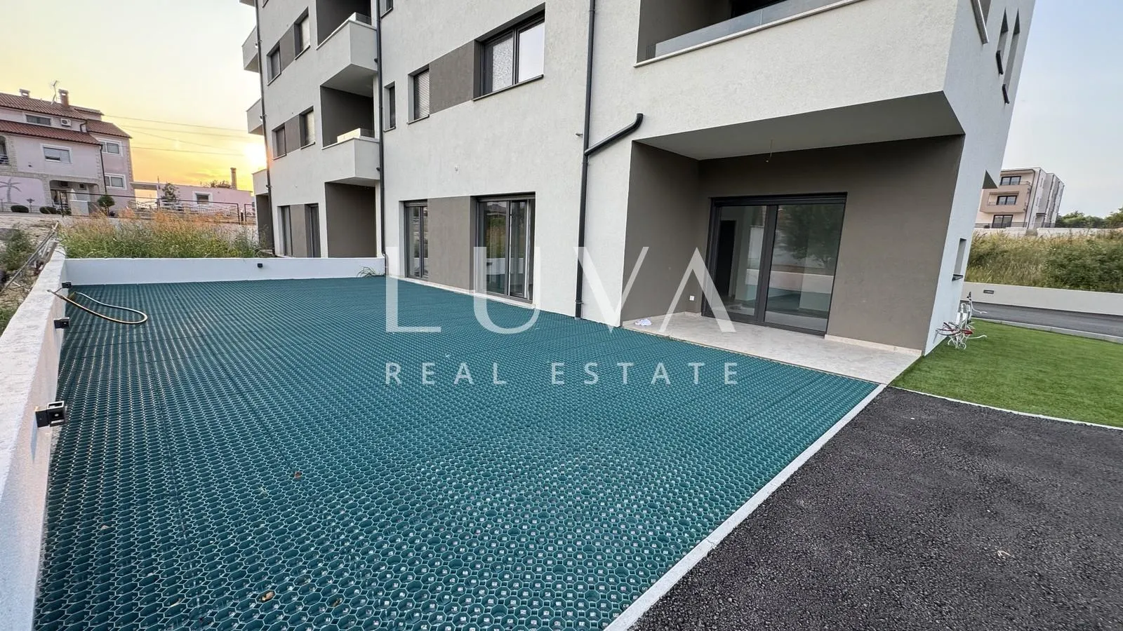 Istra, Tar, moderni stan u prizemlju s dvorištem, 76,27 m2 - Tar, Tar-Vabriga