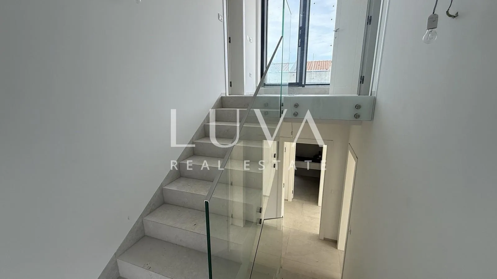 poreč, moderna samostojeća kuća s bazenom i pogledom na more, 233 m² - slika 8