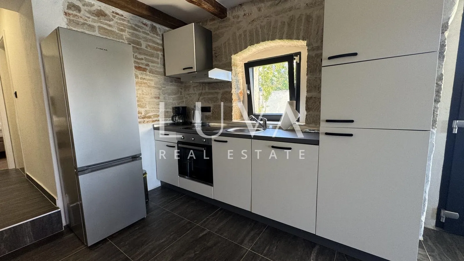istra, poreč, moderna kamena kuća s bazenom, 133 m2 - slika 6