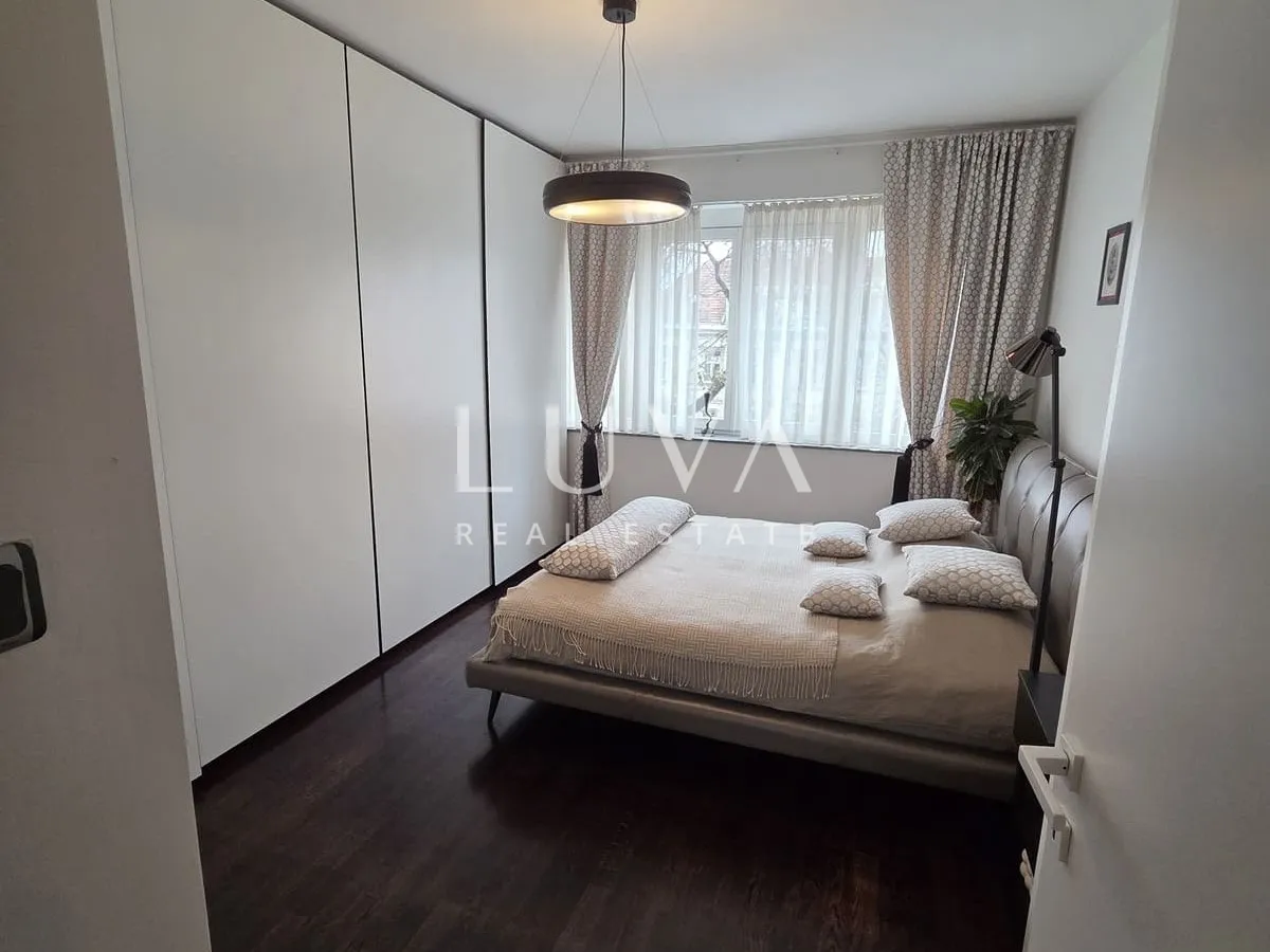 zagreb, trg franc republike, uređen stan 55m2, 2 balkona i garaža - slika 3