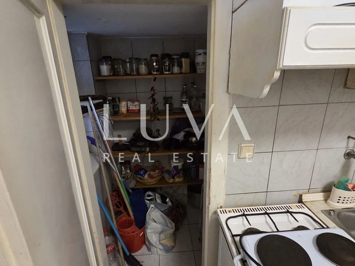 zagreb, pantovčak, 2s stan, 73m², 2 balkona, za adaptaciju na prodaju - slika 14