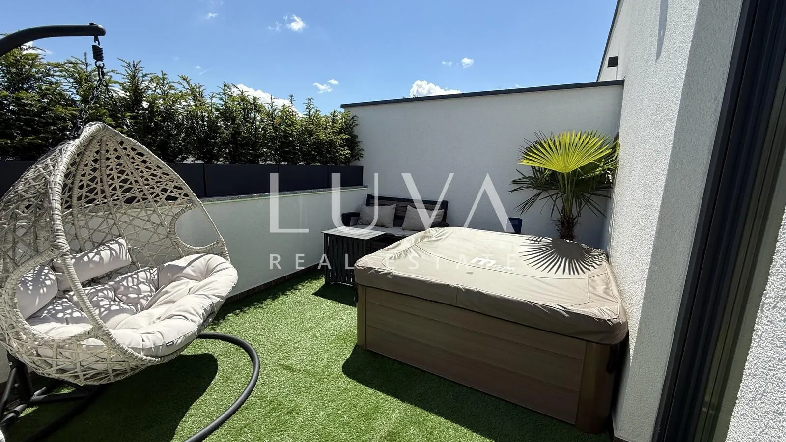 zagreb, blato, 3s s terasom i jacuzzijem, nkp 76 m² - slika 3