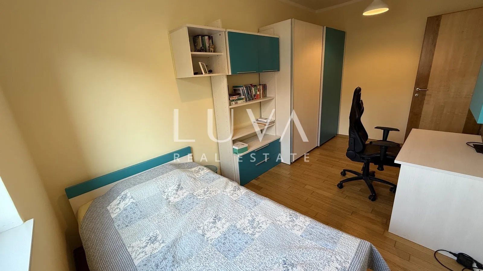 zagreb, petrova, prostrani 4s stan s 2 gpm, 120 m² - slika 12