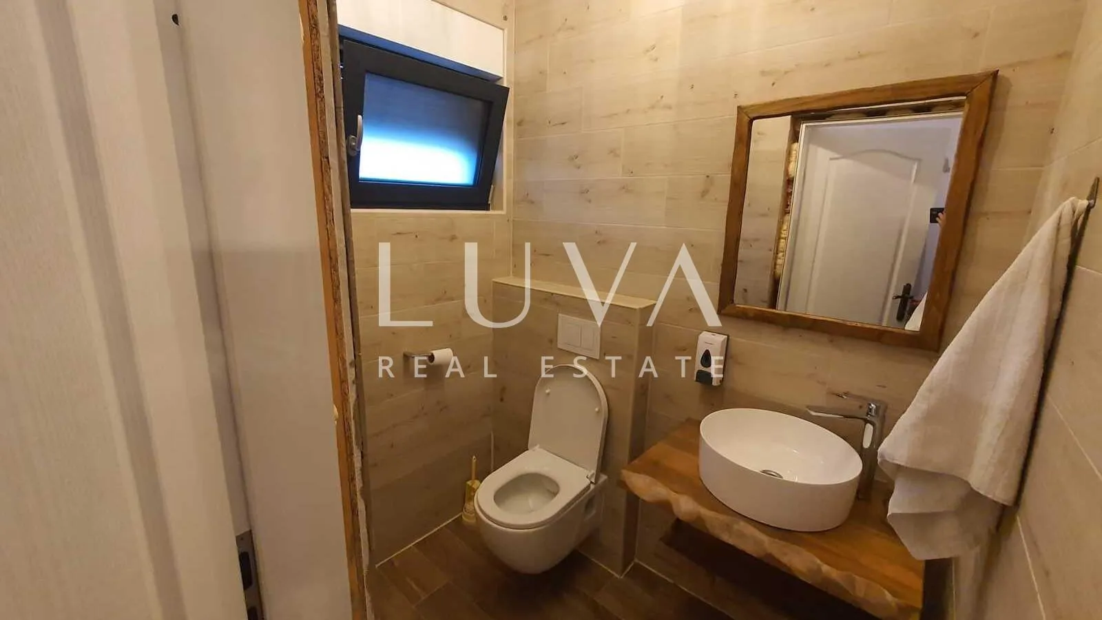 kutina, luksuzna kuća za prodaju, investicijska prilika za turizam - slika 12