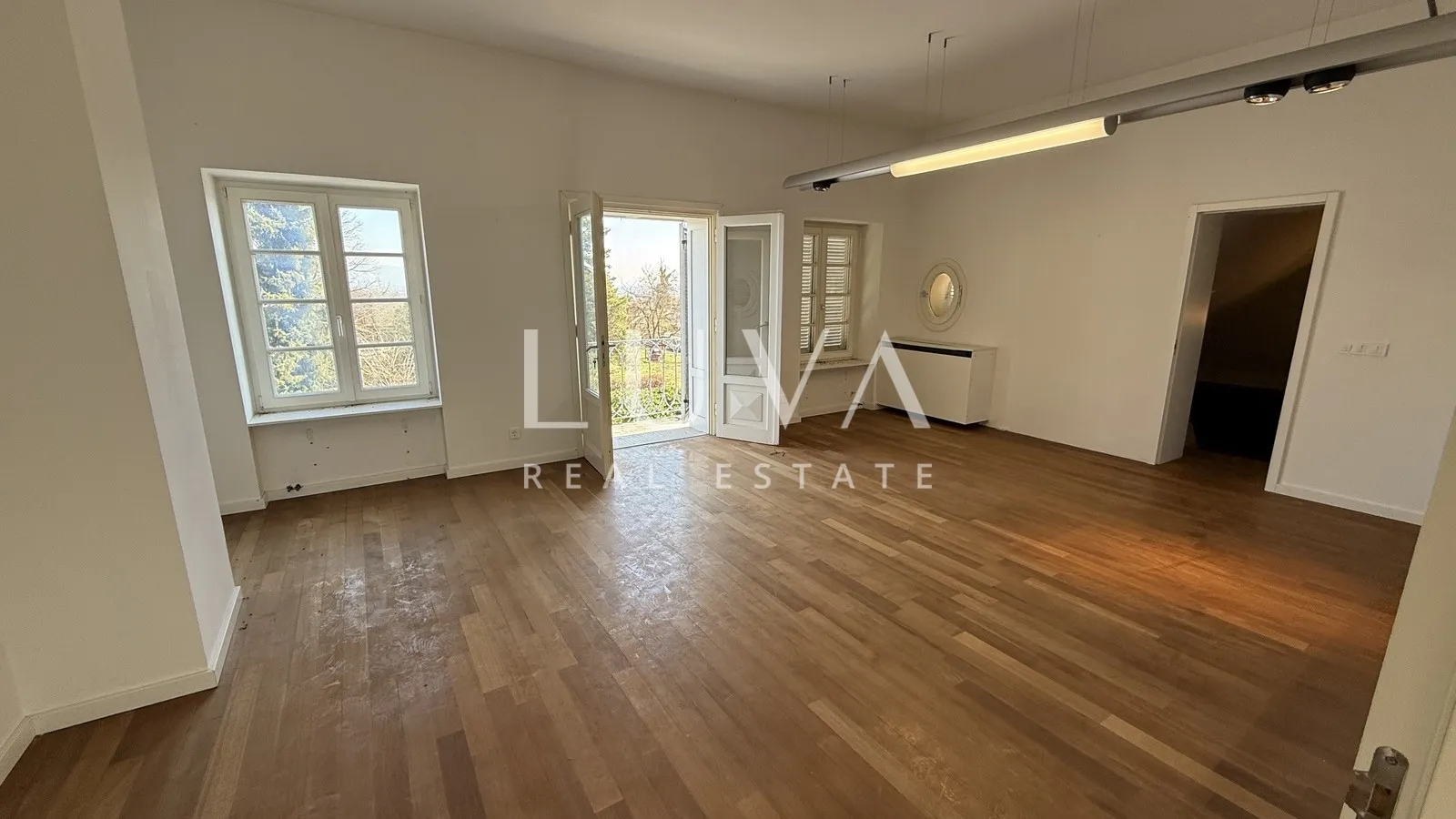 samobor, ekskluzivna vila 900 m2 s velikim imanjem - slika 5