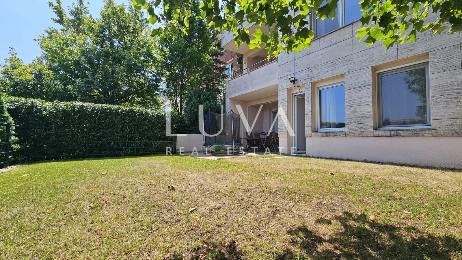 zagreb, gornje prekrižje, luksuzan 4s stan s vrtom i garažom, 230m2 - slika 26