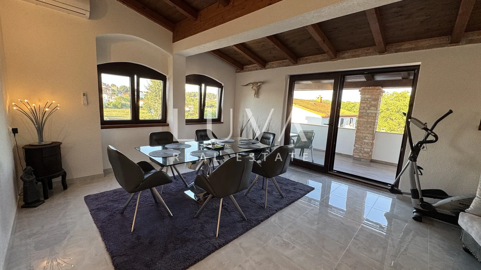 istra, višnjan, rustikalna kuća s tri apartmana, 580m2 - slika 5