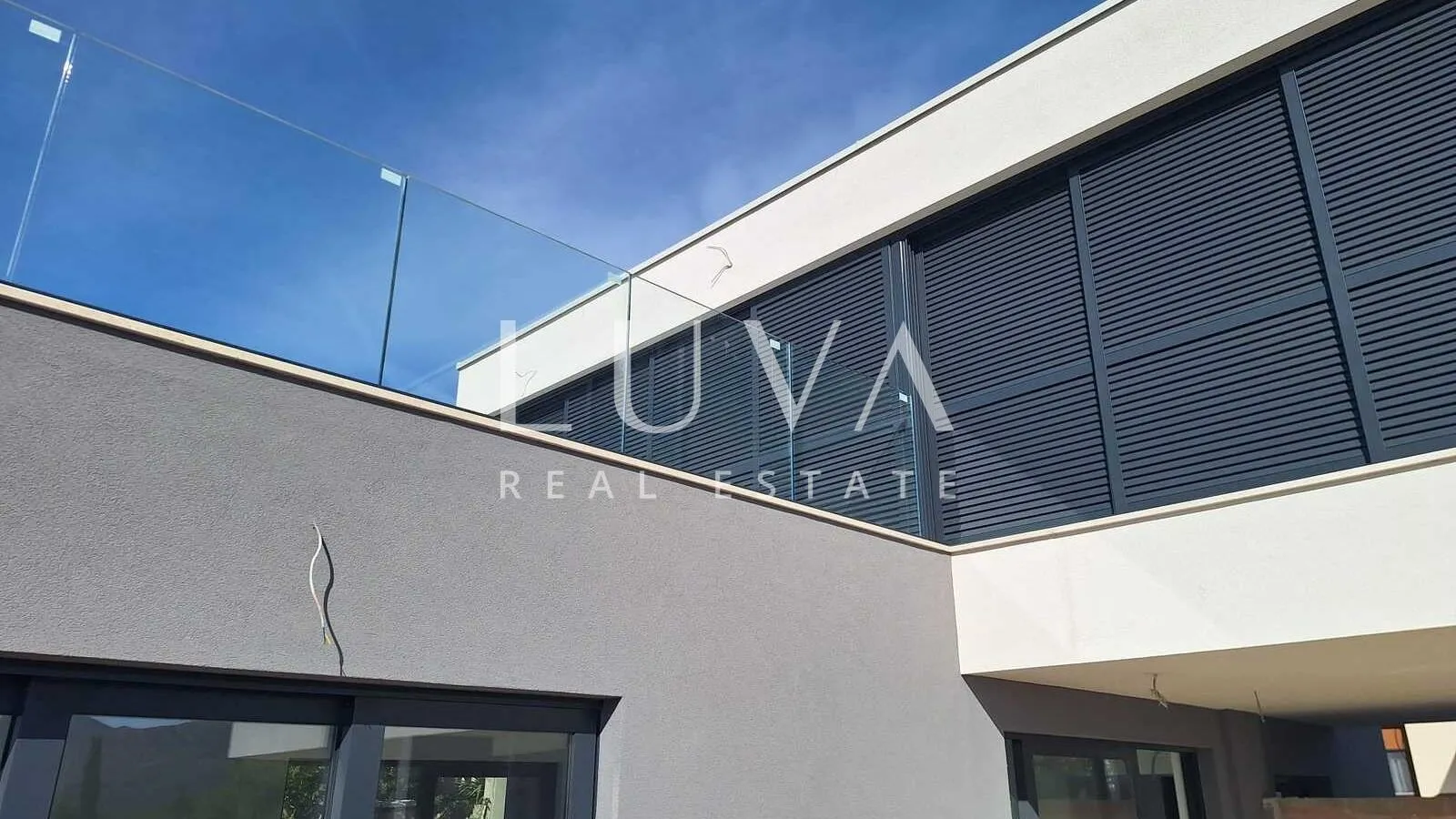 kaštel novi, rudine, moderna vila s bazenom i pogledom na more - slika 10