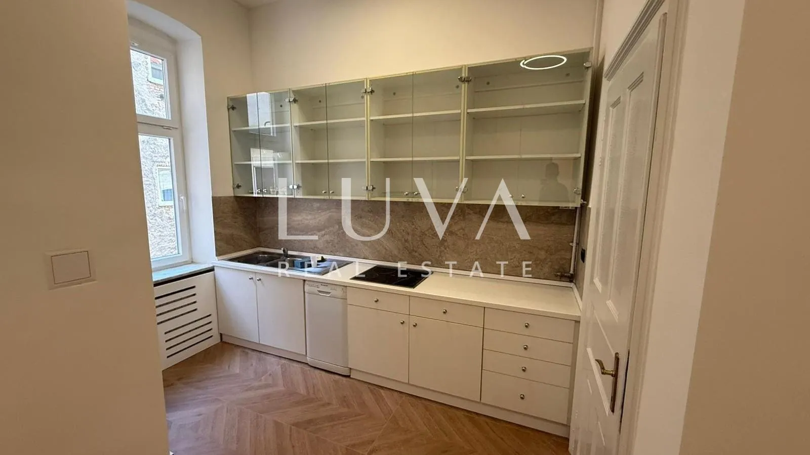zagreb, centar, stan 253 m2 idealno za poslovnu namjenu - slika 16