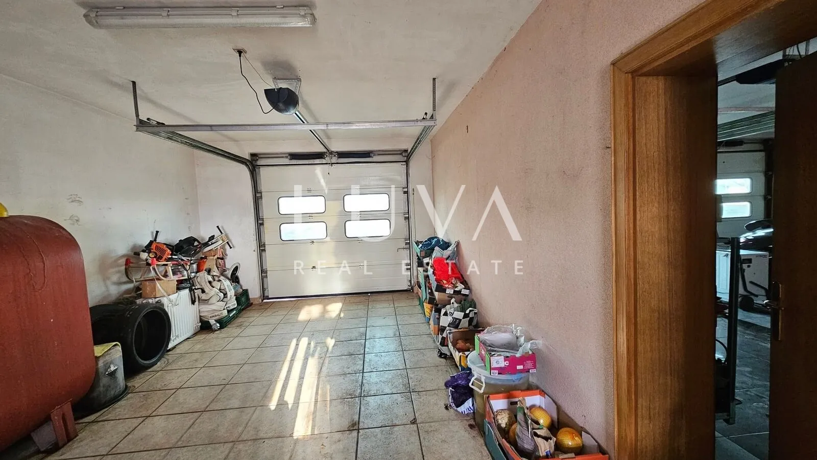 zagreb, ježdovec, raskošna kuća s bazenom na prodaju - slika 51