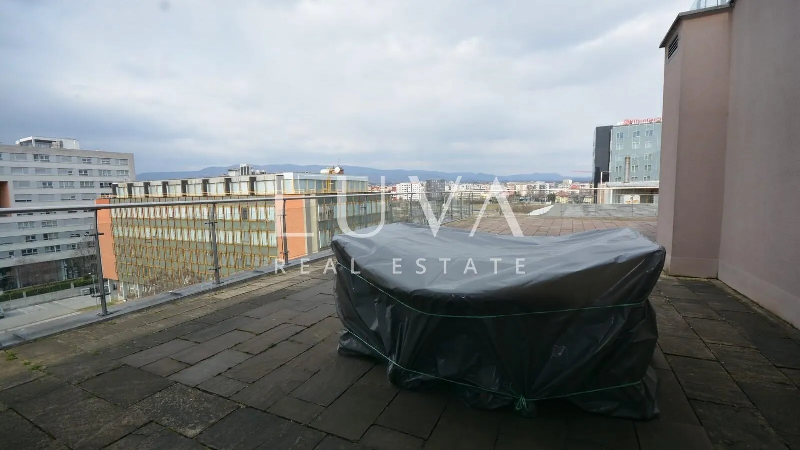 zagreb, radnička cesta, luksuzan penthouse 368m2 neto na prodaju - slika 33
