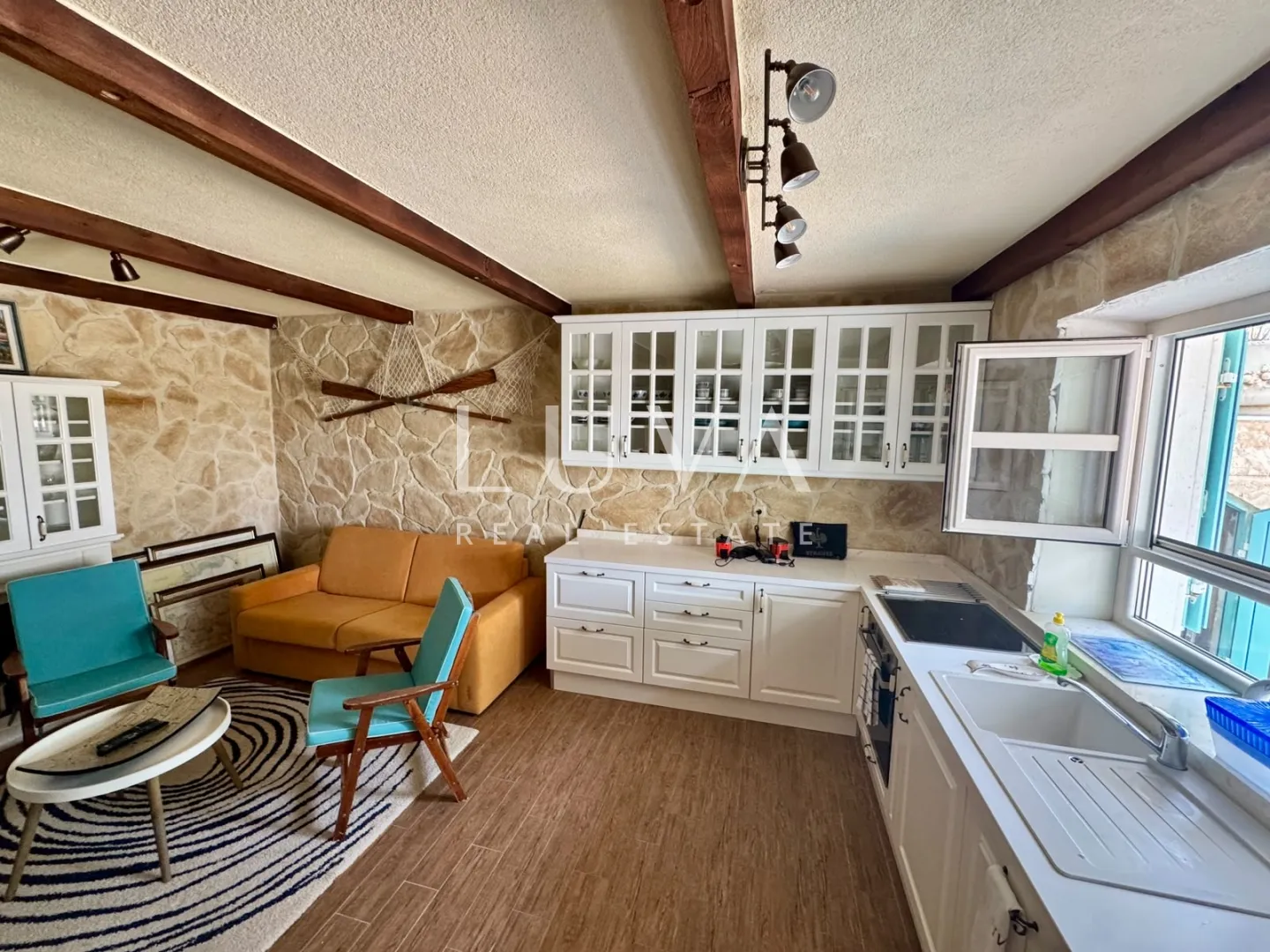 pag, šimuni, vila 158 m2 s bazenom, prvi red do mora - slika 25