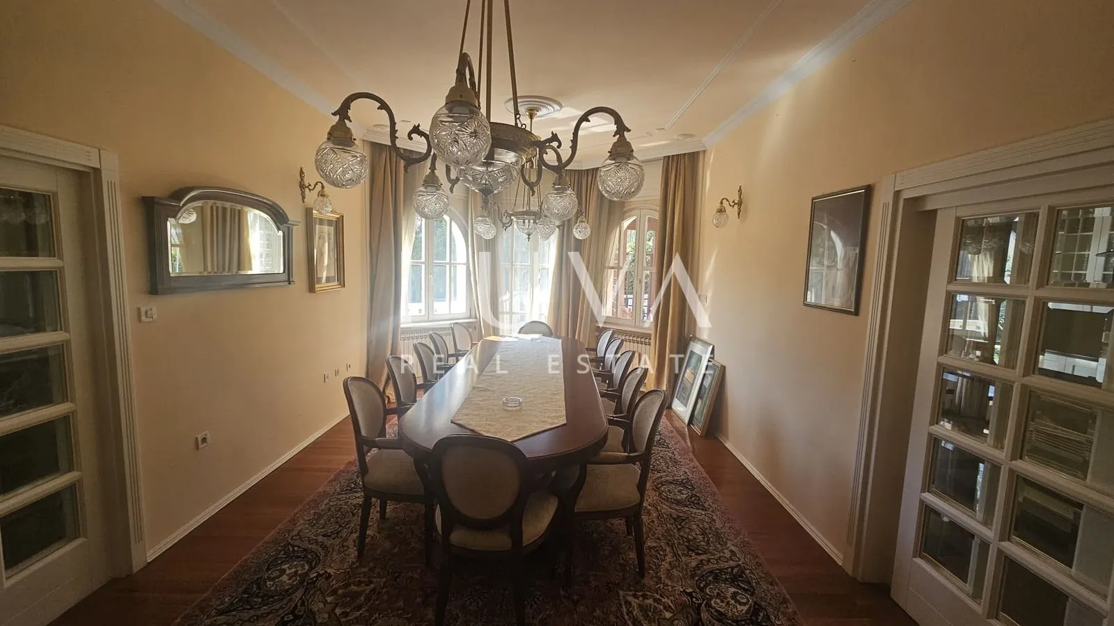 zagreb, gračani, luksuzno obiteljsko imanje, vila 810m2 na zemljištu 3.965m2 - slika 12