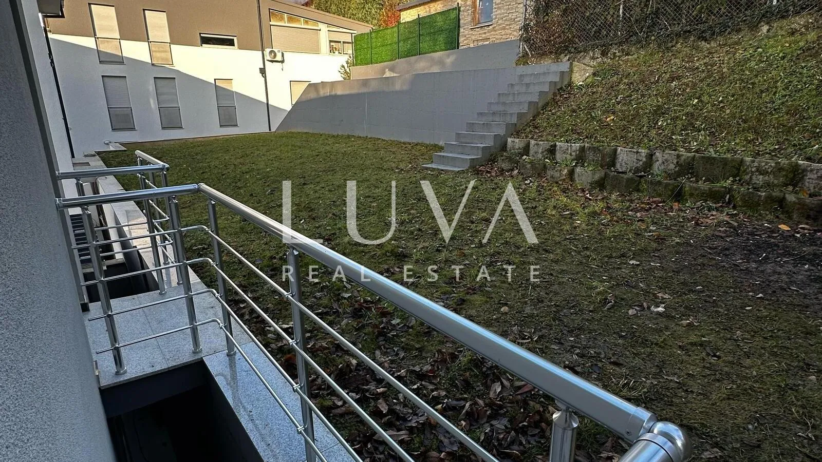 zagreb, šestine, luksuzan dvoetažni stan za najam 196 m2 s vrtom i garažom - slika 6