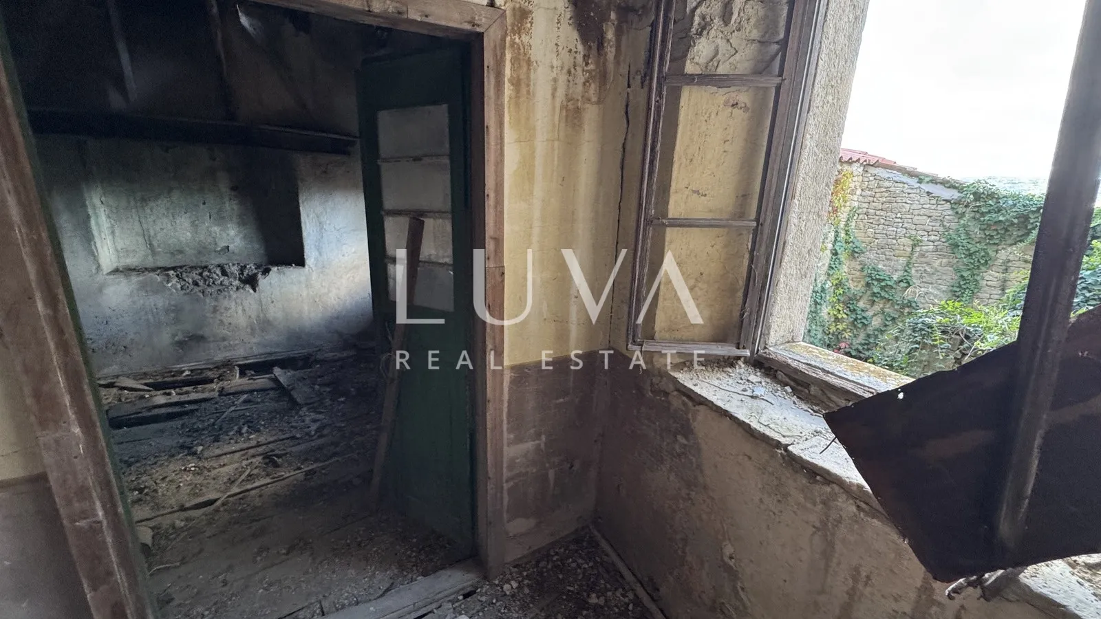 istra, motovun, kuća za renovaciju s dvorištem, 195 m2 - slika 11
