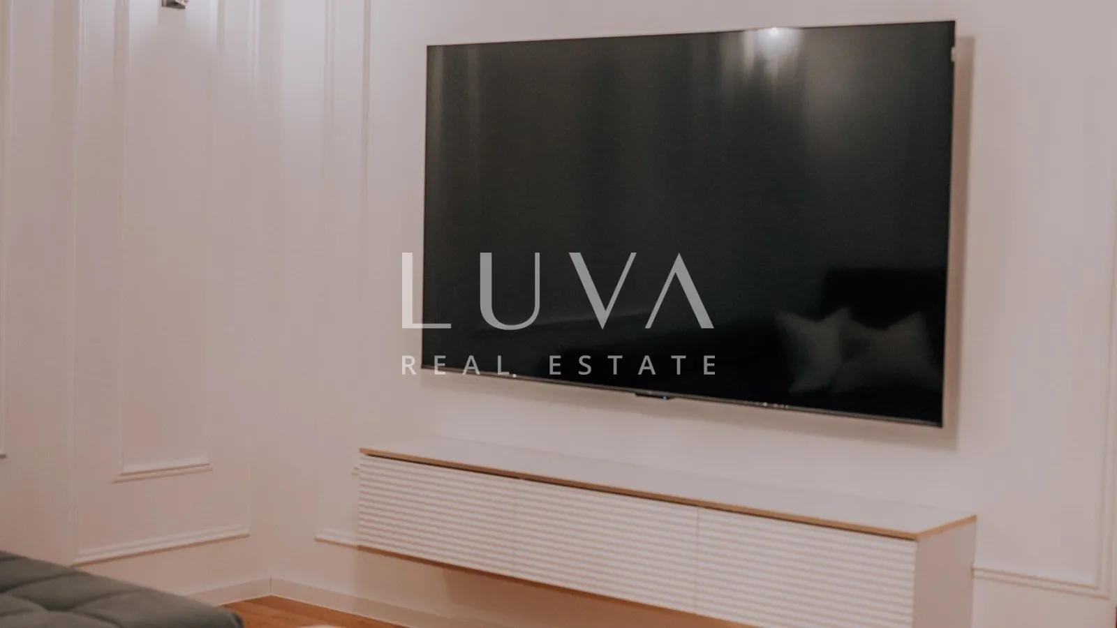 remete, luksuzan 4s penthouse 165m2 + 2vpm za najam - slika 21