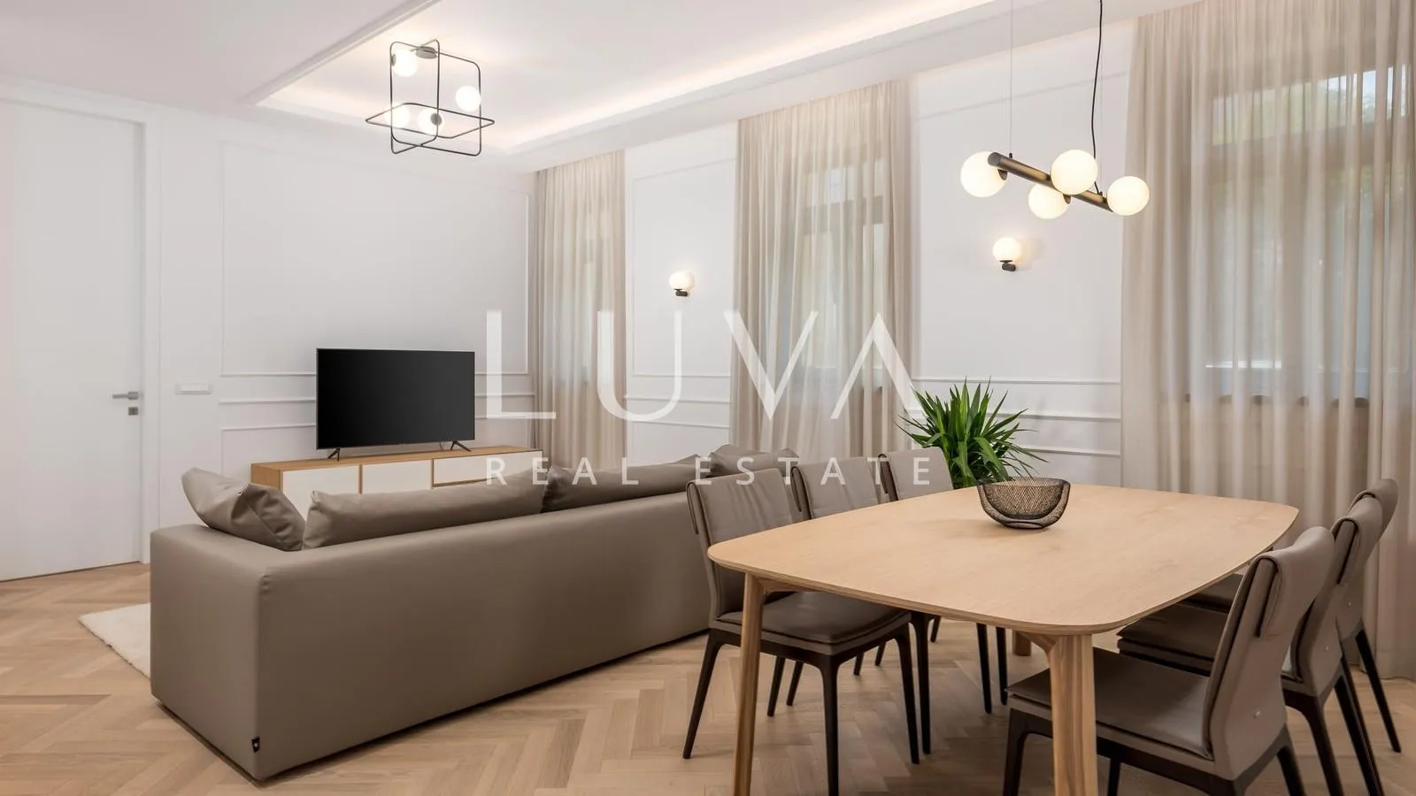 Opatija, strogi centar, luksuzan stan 91,67 m2 na prodaju