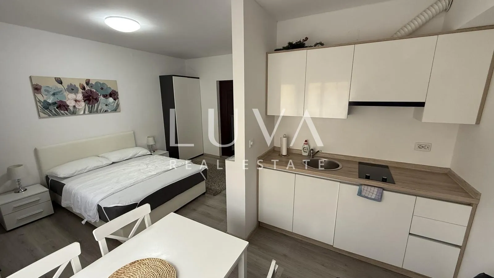 Zagreb, Črnomerec, garsonijera na 2. katu, 27 m²