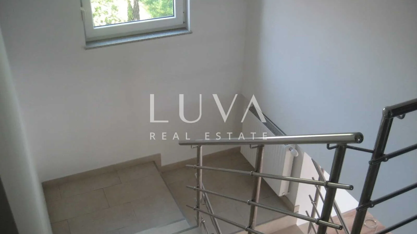 zagreb, mikulići, kuća s pogledom na zagreb, 380 m² - slika 12