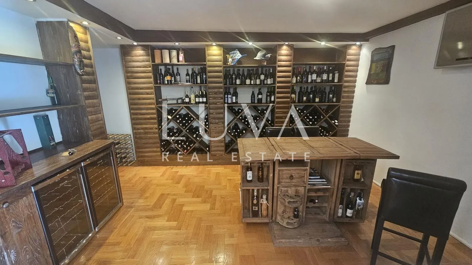 zagreb, gračani, luksuzno obiteljsko imanje, vila 810m2 na zemljištu 3.965m2 - slika 15