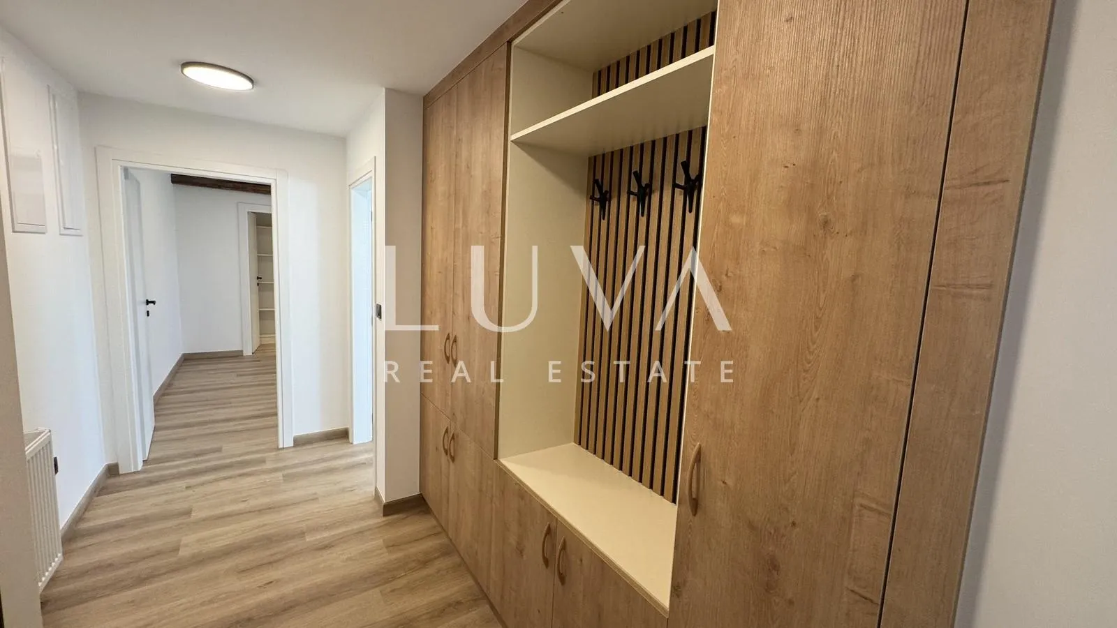 zagreb, centar, novorenovirani poslovni prostor sa galerijom, 205 m2 - slika 14