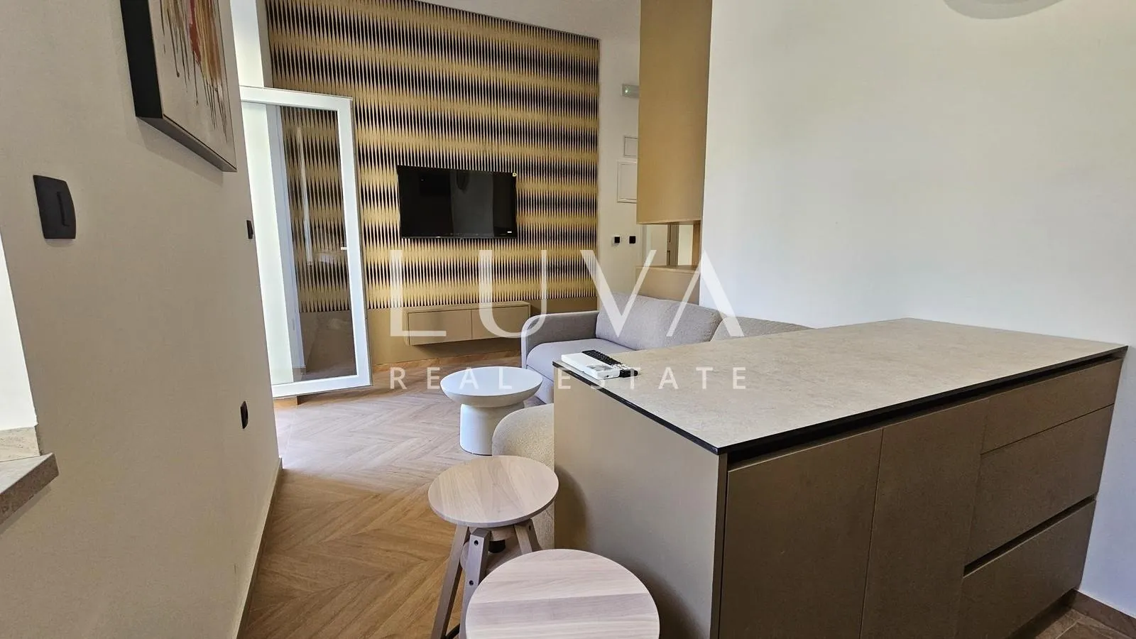 zagreb, branimirova, garsonijera 25m2, najam - slika 4