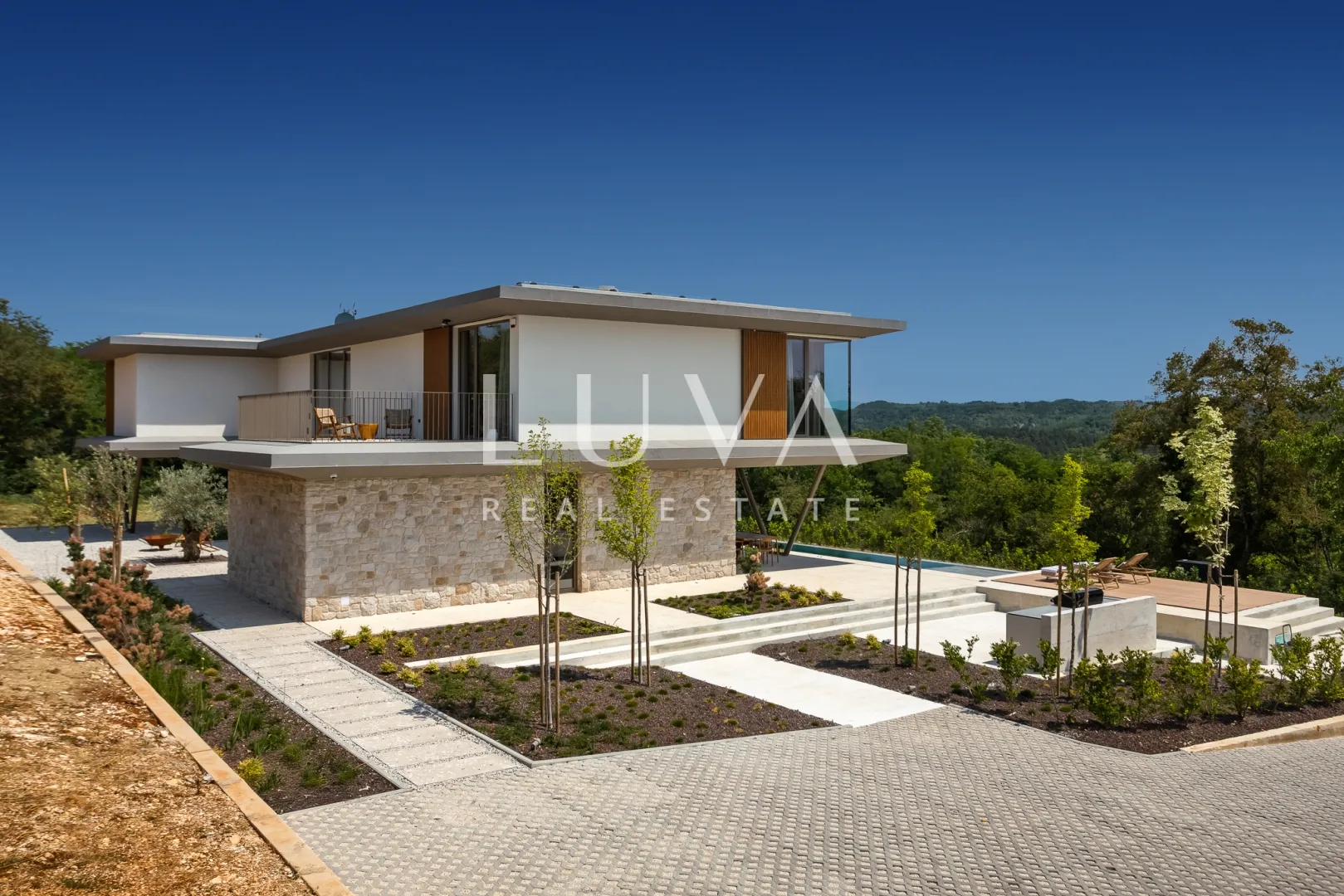 istra, pazin, luksuzna dizajnerska vila 360 m2, prodaja - slika 26
