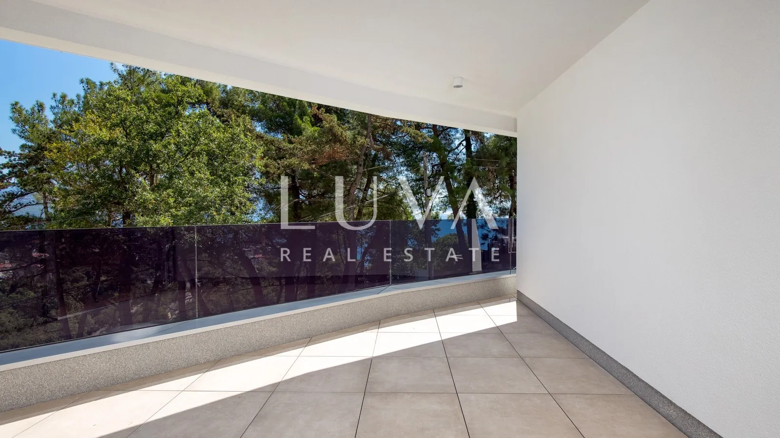 opatija, luksuzna novogradnja s vrtom, stan nkp 125,81 m2 - slika 21