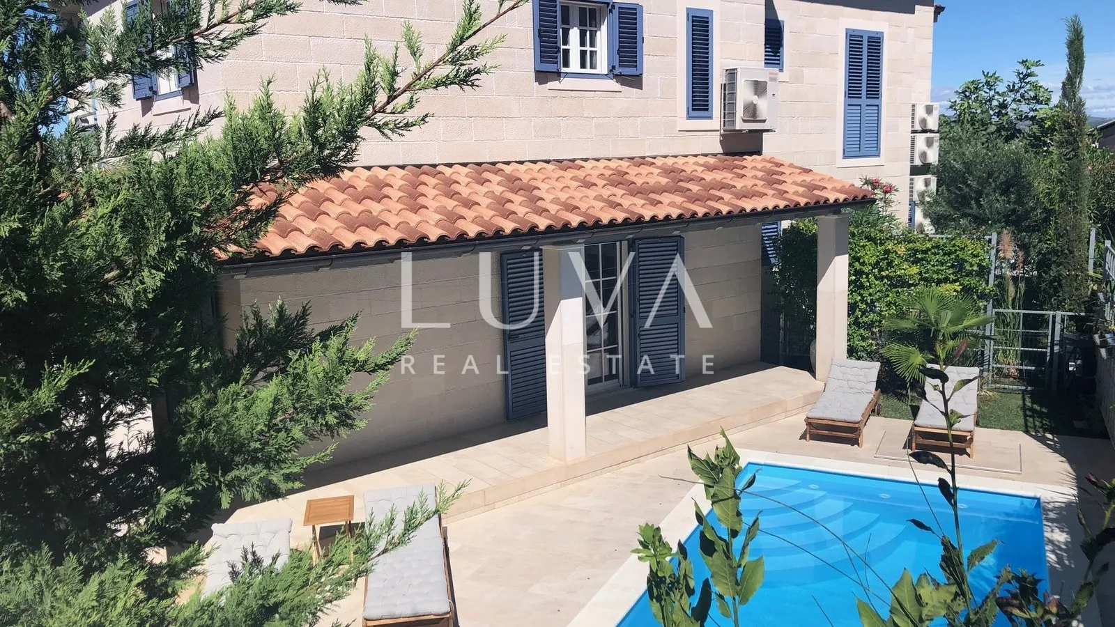 murter, betina, luksuzna kuća 148m2 s bazenom na prodaju - slika 9