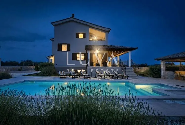 istra, štokovci, kuća s bazenom i minigolf igralištem, 290 m2 - slika 25
