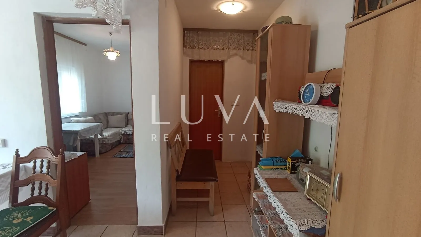marina, trogir, prodaja dvojne kuće 247 m2 na 3 etaže + parking - slika 8