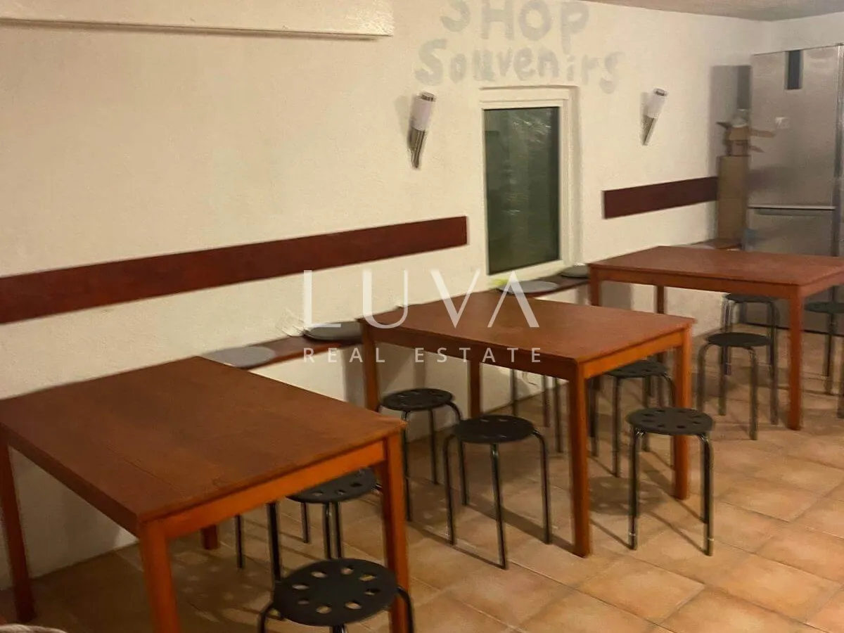 sigečica, velika kuća na 4 kata na prodaju, investicija - slika 5